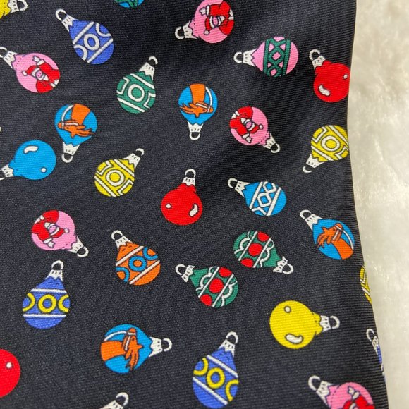 John Henry Vintage 100% Silk Tie all over print Christmas Ornaments - Picture 3 of 5